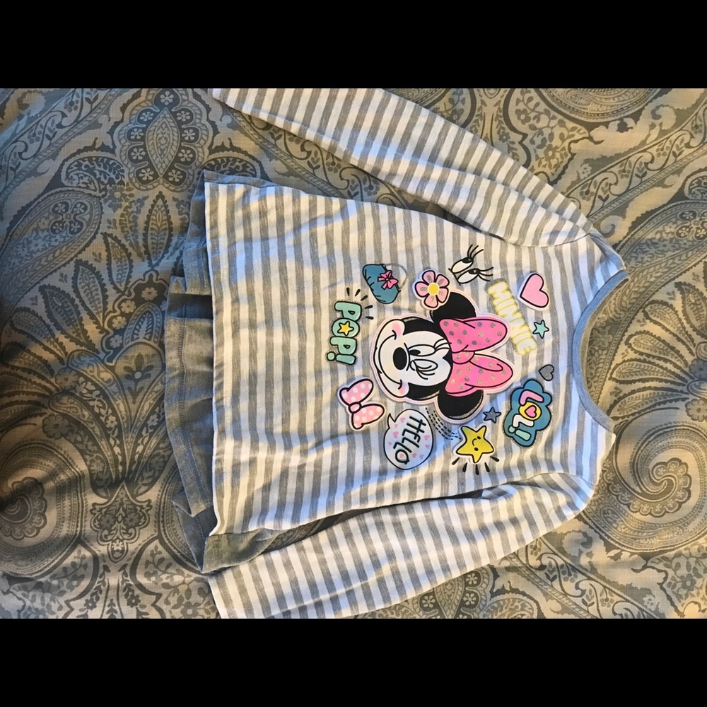 Minnie Mouse long sleeve shirt, ships fast